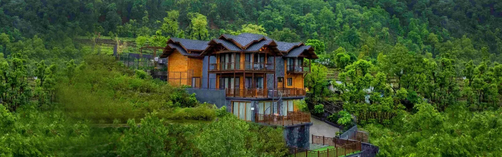 Luxury Spiritual Journey Himalayas